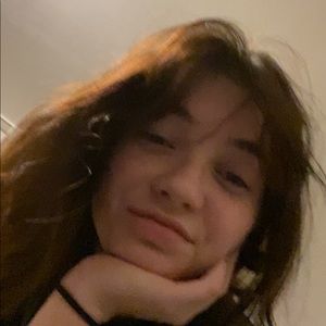 Meet your Posher, Ellie